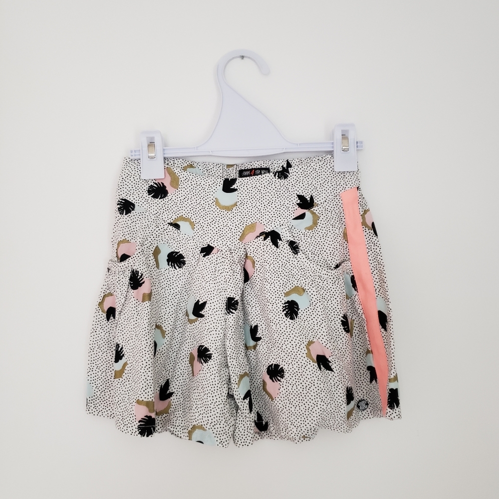 FINAL PRICE SORRY 4 THE MESS shorts, sz 6